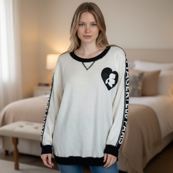 Karl Lagerfeld Sweaters - Karl Lagerfeld Black and White Heart Sweater